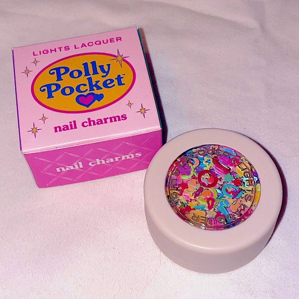 Lights lacquer - Polly Pocket nail charms
